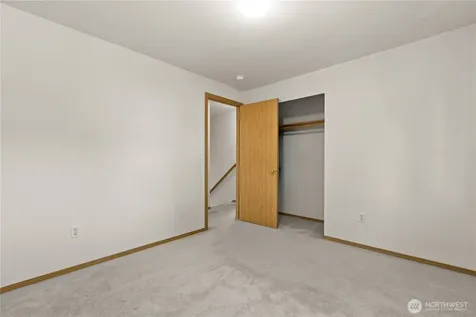 1235 29th Avenue Ct SW Puyallup WA 98373