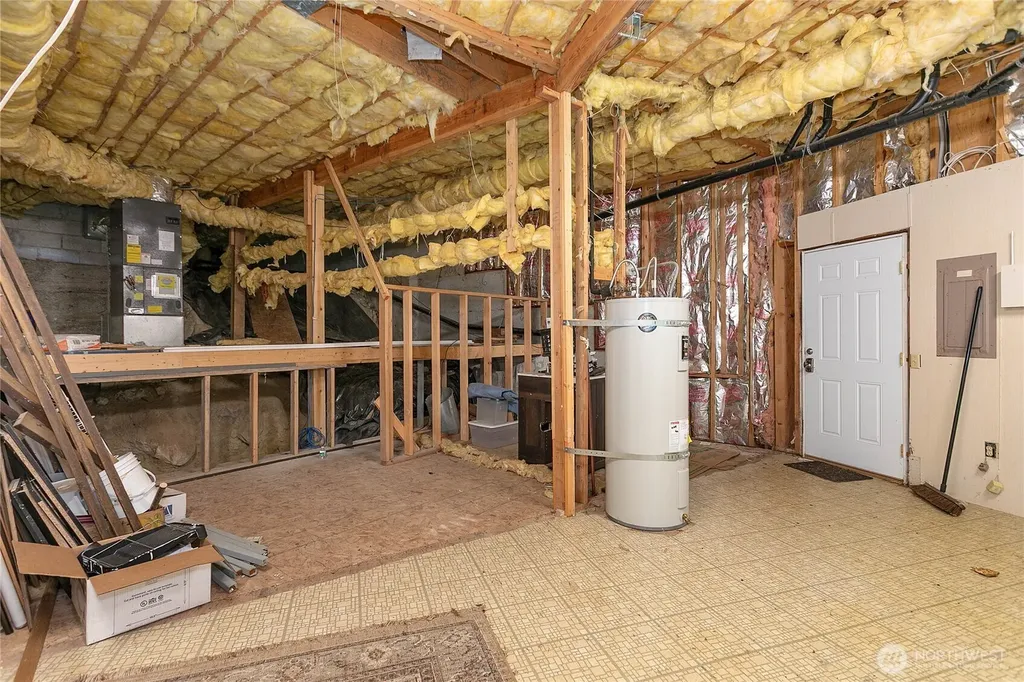 13 N Summit Drive Bellingham WA 98229
