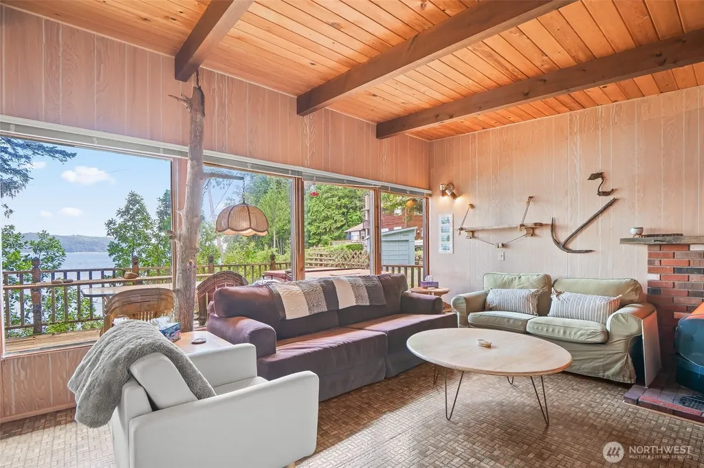 98 Hidden Cove Lilliwaup WA 98555