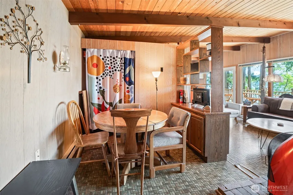 98 Hidden Cove Lilliwaup WA 98555