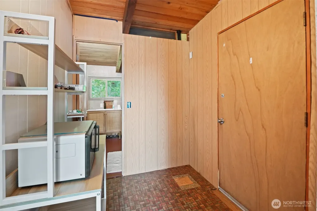 98 Hidden Cove Lilliwaup WA 98555