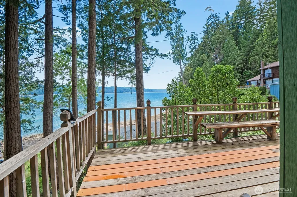 98 Hidden Cove Lilliwaup WA 98555