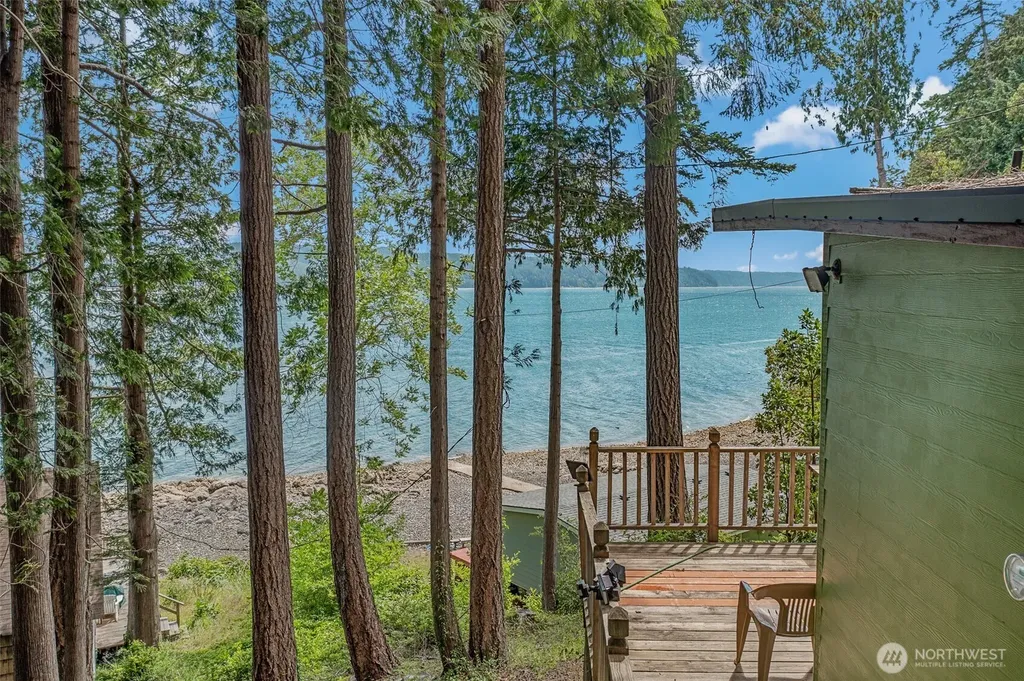 98 Hidden Cove Lilliwaup WA 98555