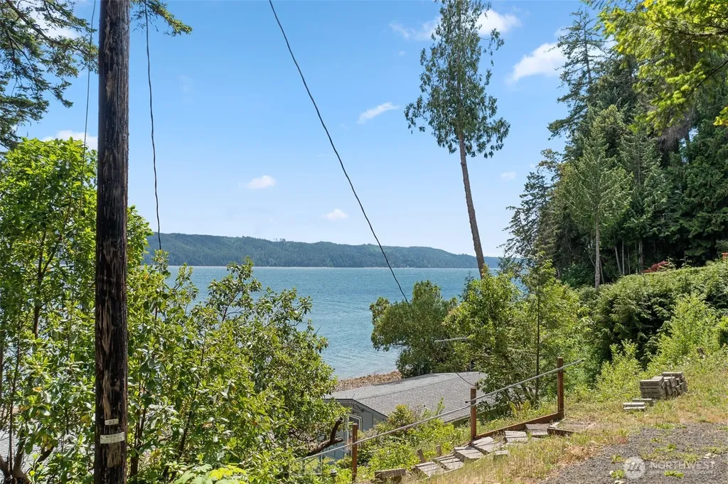 98 Hidden Cove Lilliwaup WA 98555