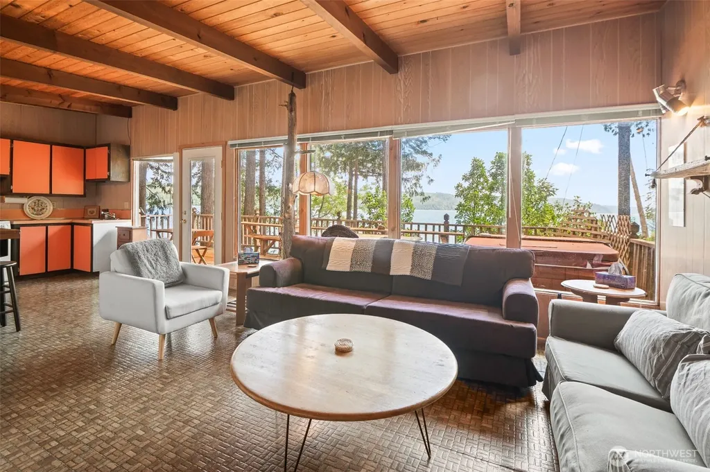 98 Hidden Cove Lilliwaup WA 98555