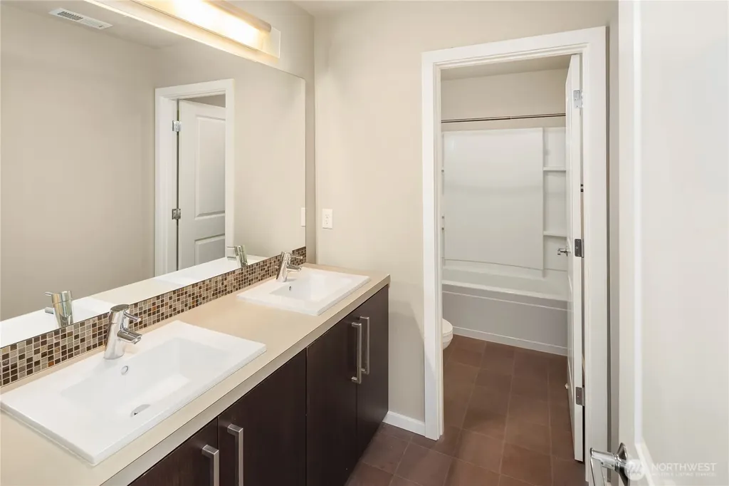 29009 122nd Way SE Auburn WA 98092
