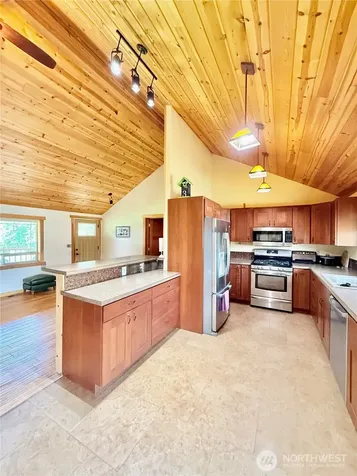 1879 Old Highway 97 Malott WA 98829