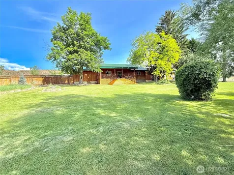 1879 Old Highway 97 Malott WA 98829