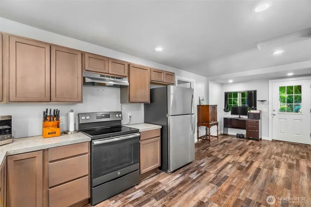 2325 Jackson Avenue NW Olympia WA 98502