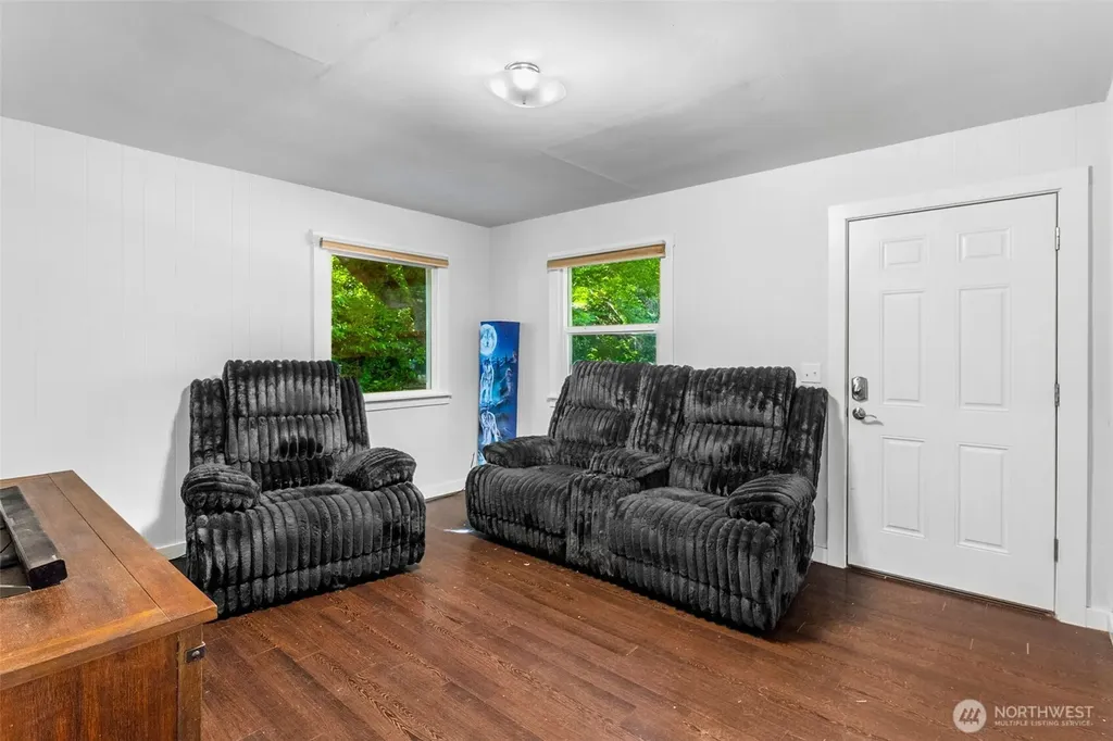 2325 Jackson Avenue NW Olympia WA 98502