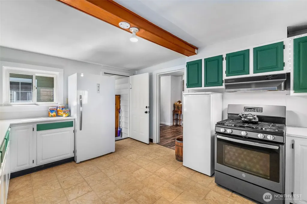 2325 Jackson Avenue NW Olympia WA 98502
