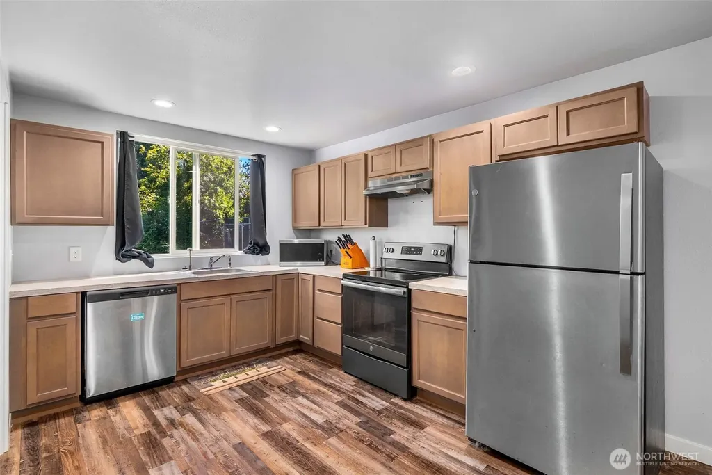 2325 Jackson Avenue NW Olympia WA 98502