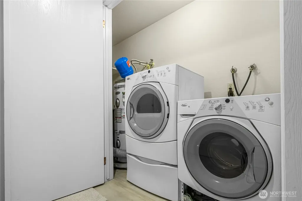 1301 S Puget Drive Renton WA 98055