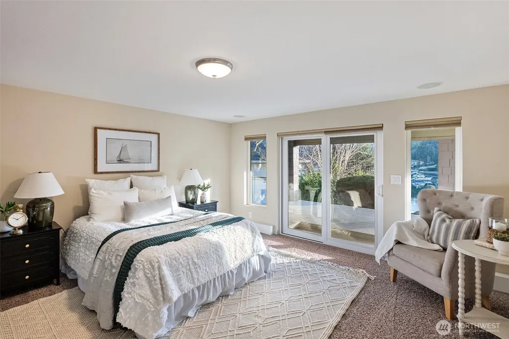 283 Shorewood Court Fox Island WA 98333