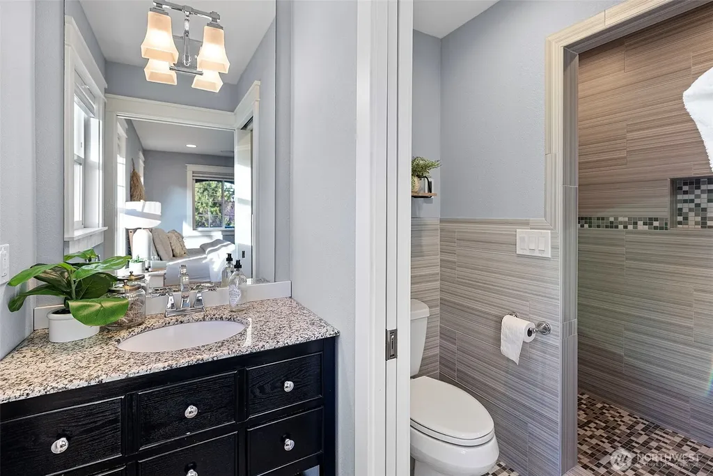 283 Shorewood Court Fox Island WA 98333