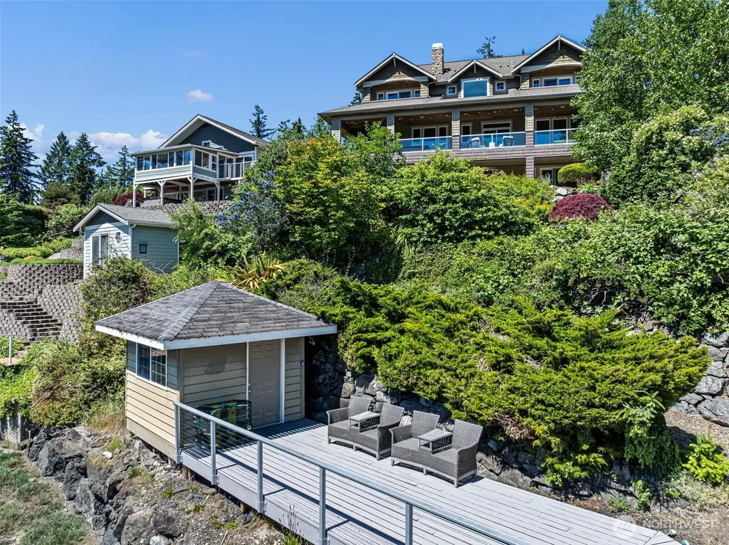 283 Shorewood Court Fox Island WA 98333