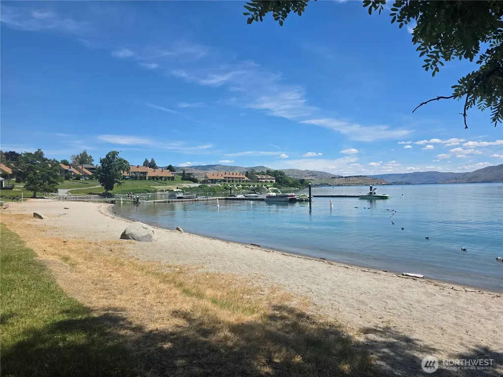 1 Lodge 624-o Manson WA 98831