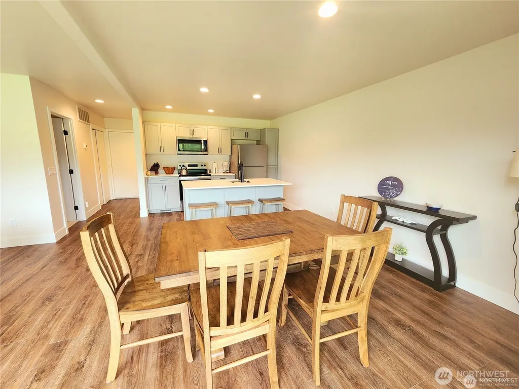 1 Lodge 624-o Manson WA 98831
