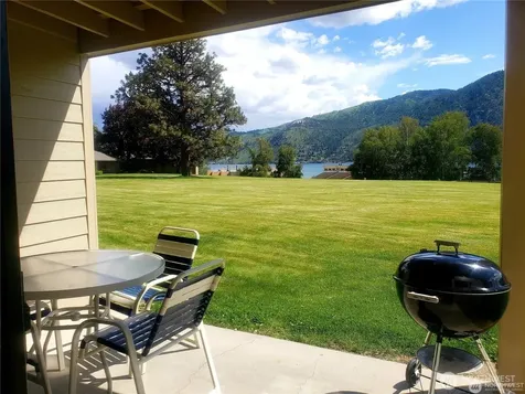 1 Lodge 624-o Manson WA 98831