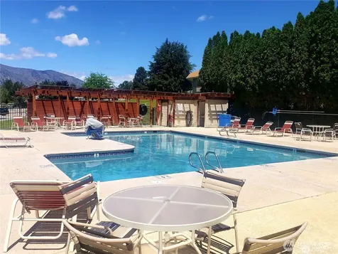 1 Lodge 624-o Manson WA 98831