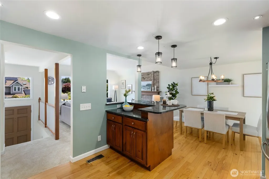 6915 NE 163rd Street Kenmore WA 98028