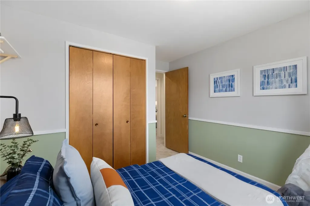 6915 NE 163rd Street Kenmore WA 98028