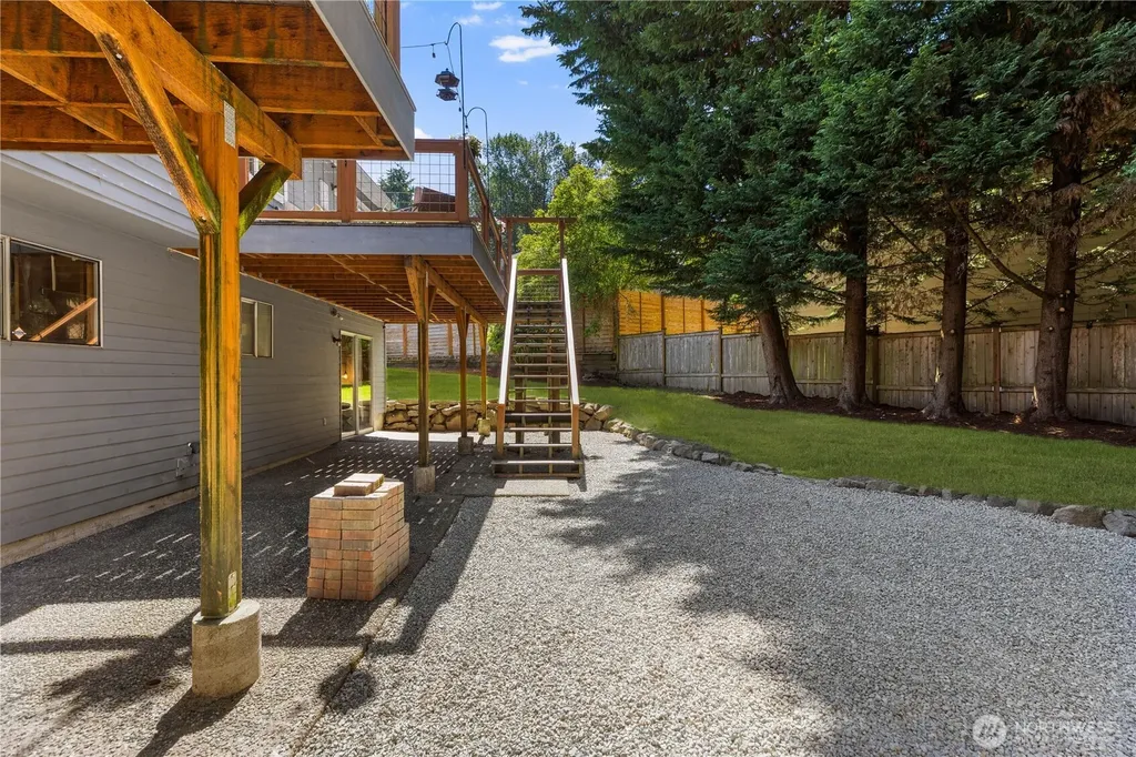 6915 NE 163rd Street Kenmore WA 98028