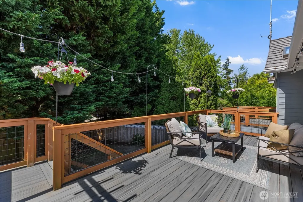 6915 NE 163rd Street Kenmore WA 98028