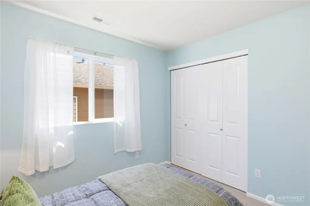 24070 SE 262nd Street Maple Valley WA 98038