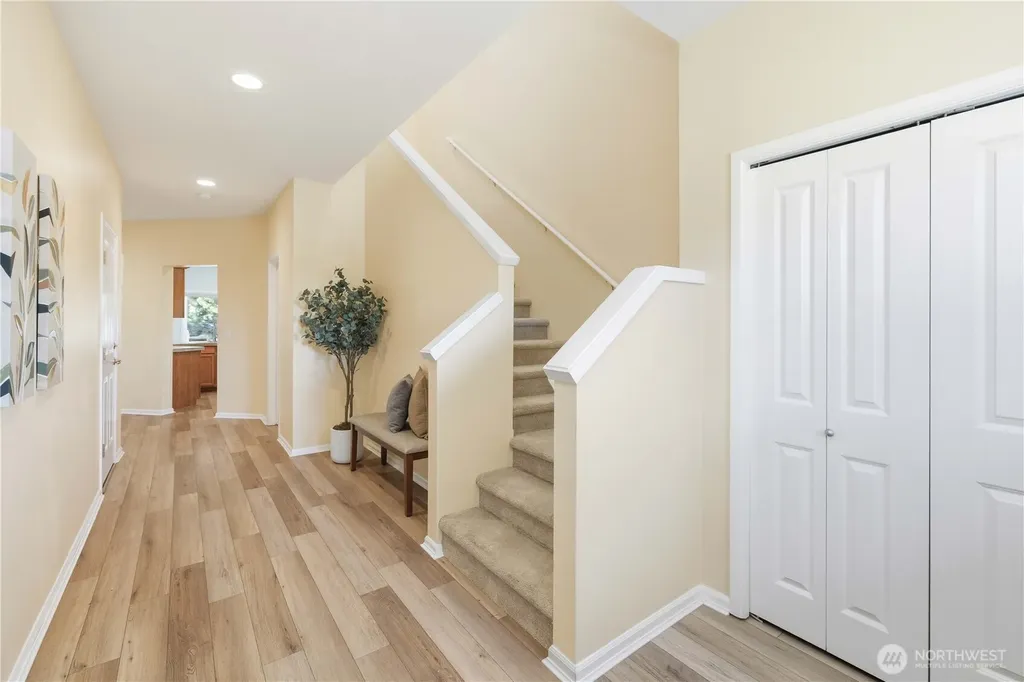 24070 SE 262nd Street Maple Valley WA 98038