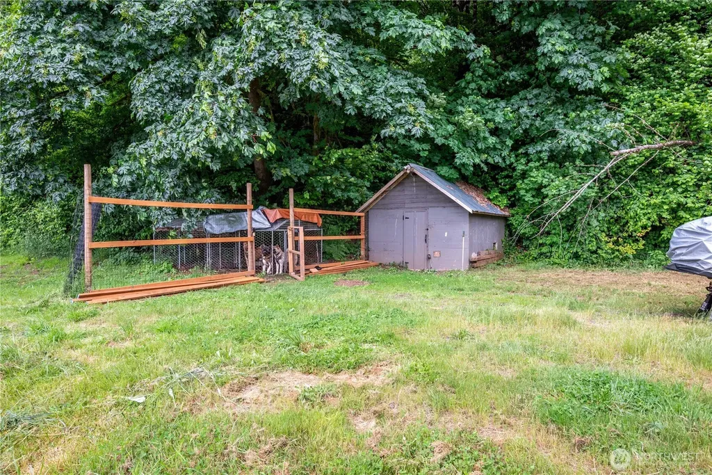 355 Slide Creek Road Longview WA 98632