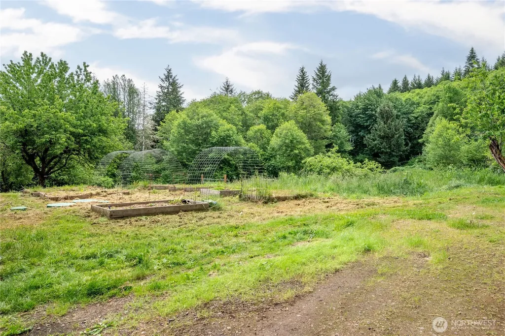 355 Slide Creek Road Longview WA 98632