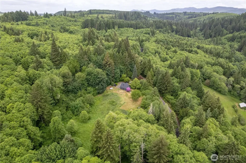 355 Slide Creek Road Longview WA 98632