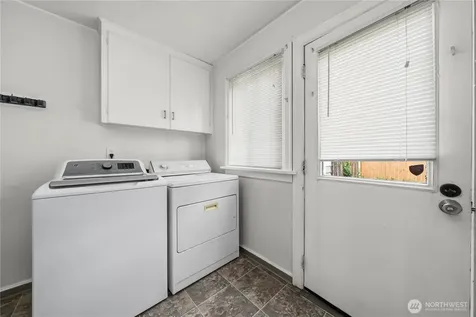 1011 117th Street S Tacoma WA 98444