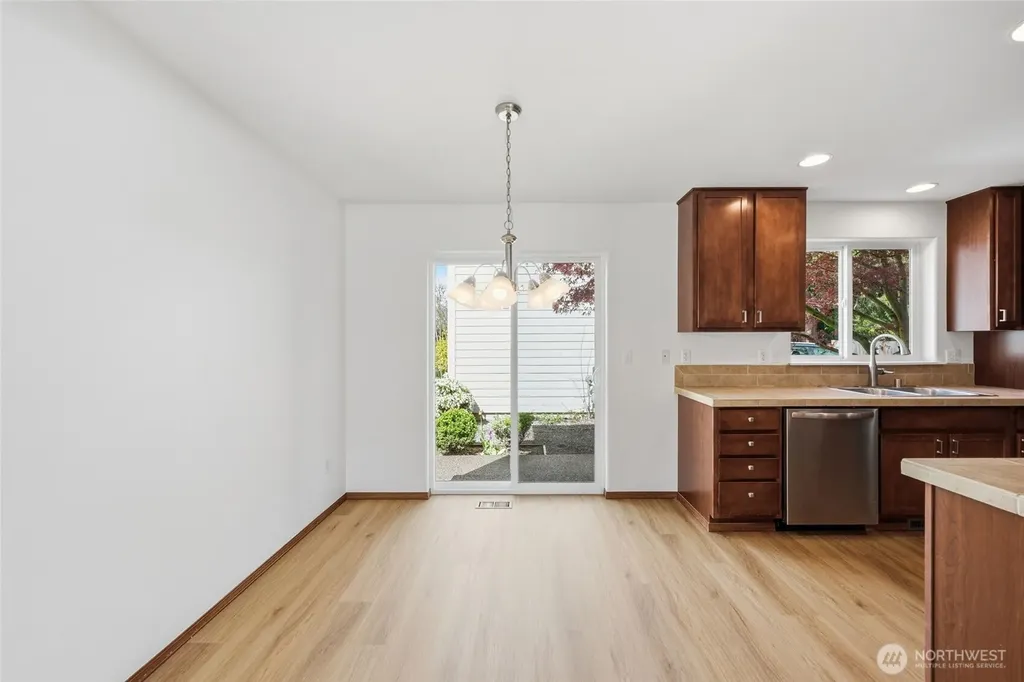 1721 Langdon Street Sumner WA 98390