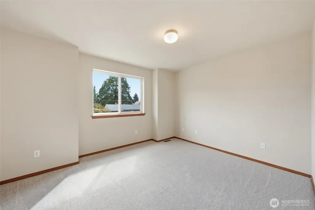 1721 Langdon Street Sumner WA 98390