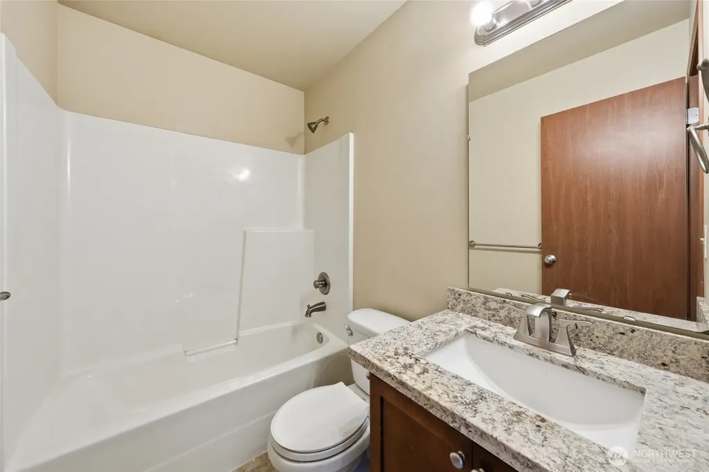1721 Langdon Street Sumner WA 98390