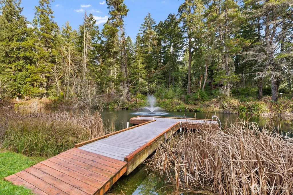 10510 Olympic Place Anderson Island WA 98303