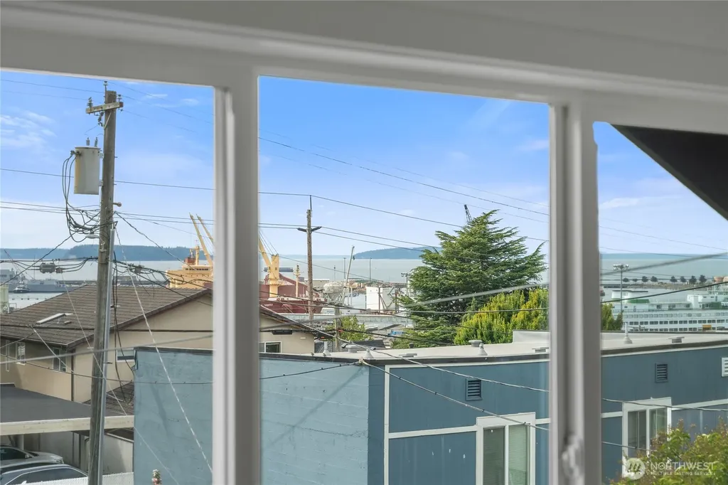 2928 Nassau Street Everett WA 98201