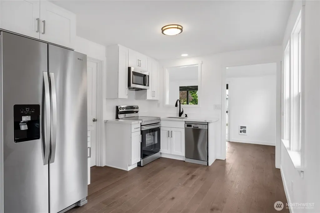 2928 Nassau Street Everett WA 98201