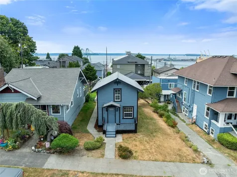 2928 Nassau Street Everett WA 98201