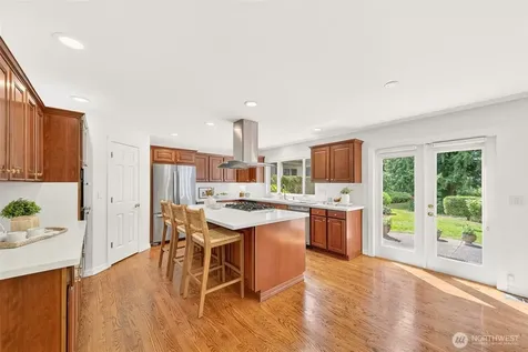 6831 117th Avenue NE Kirkland WA 98033
