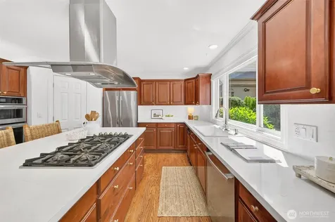 6831 117th Avenue NE Kirkland WA 98033