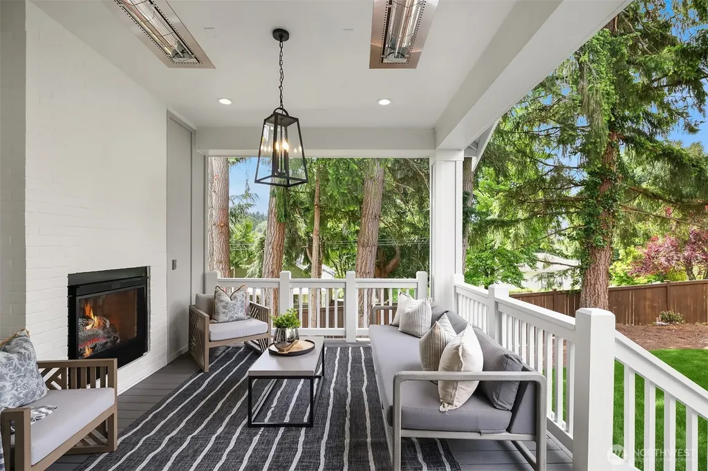 1487 158th Court SE Bellevue WA 98008