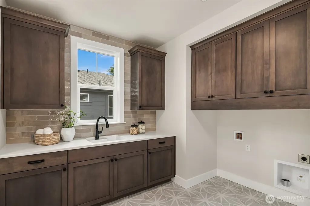 1487 158th Court SE Bellevue WA 98008