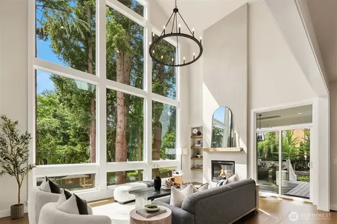 1487 158th Court SE Bellevue WA 98008