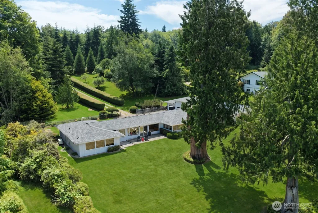 6360 NE Twin Spits Road Hansville WA 98340