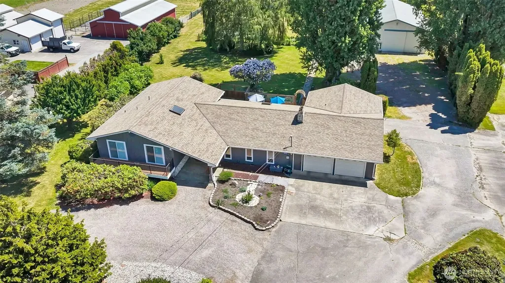 14799 Avon Allen Road Mount Vernon WA 98273