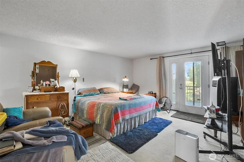 14799 Avon Allen Road Mount Vernon WA 98273