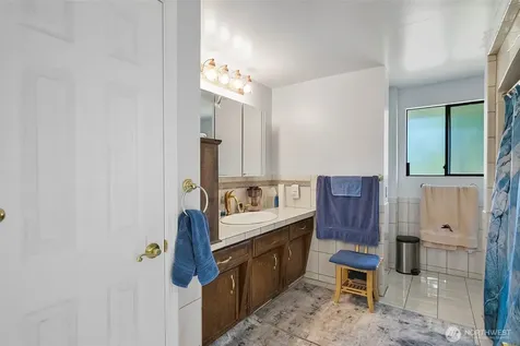 14799 Avon Allen Road Mount Vernon WA 98273
